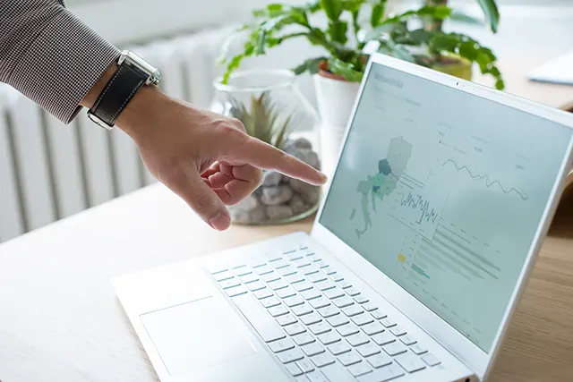 Adattárház fejlesztő